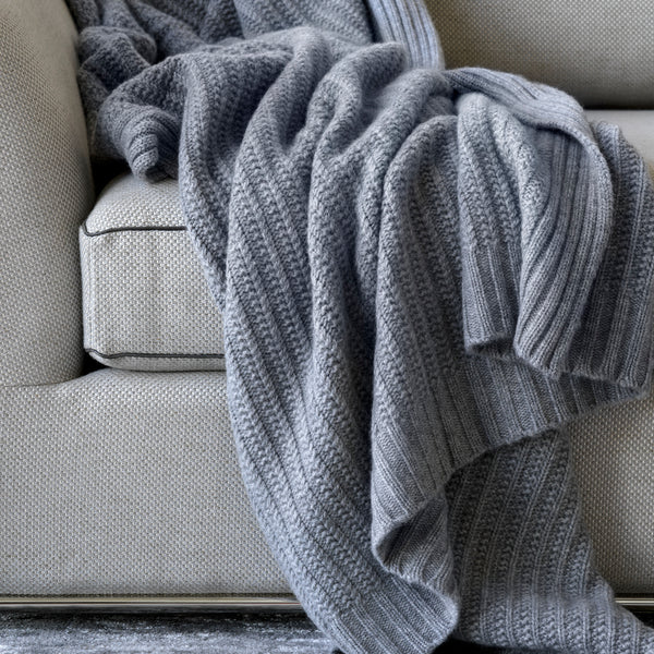 Biarritz Chunky Cable Knit Cashmere Throw