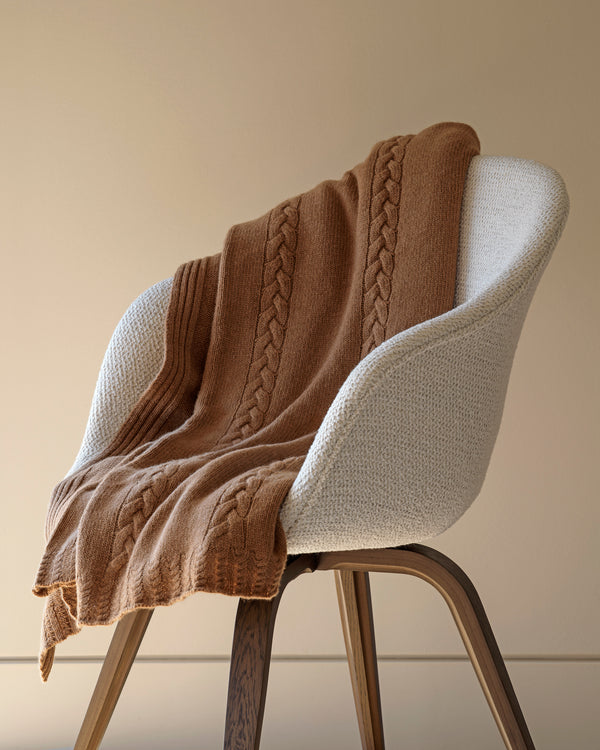 Braided Cable Throw in Natural