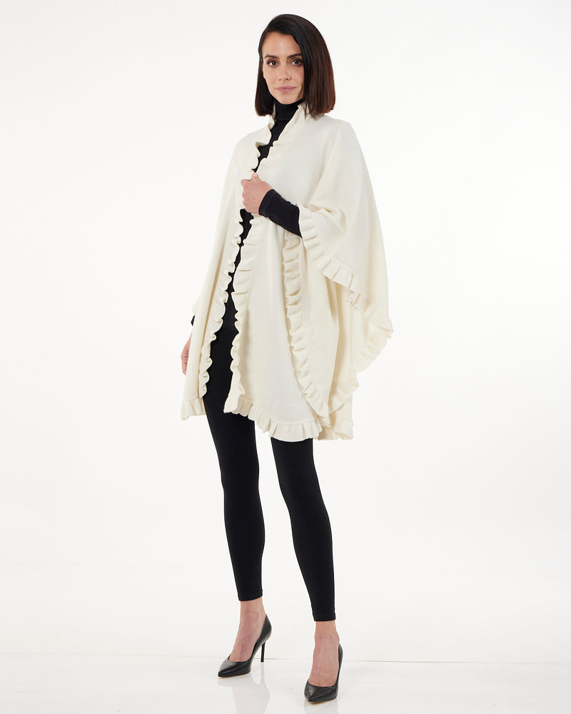 Woman wearing Knitted Cashmere Cape in Ivory