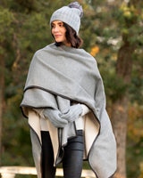 Reversible Cashmere Cape with Leather trim in Oat/grey